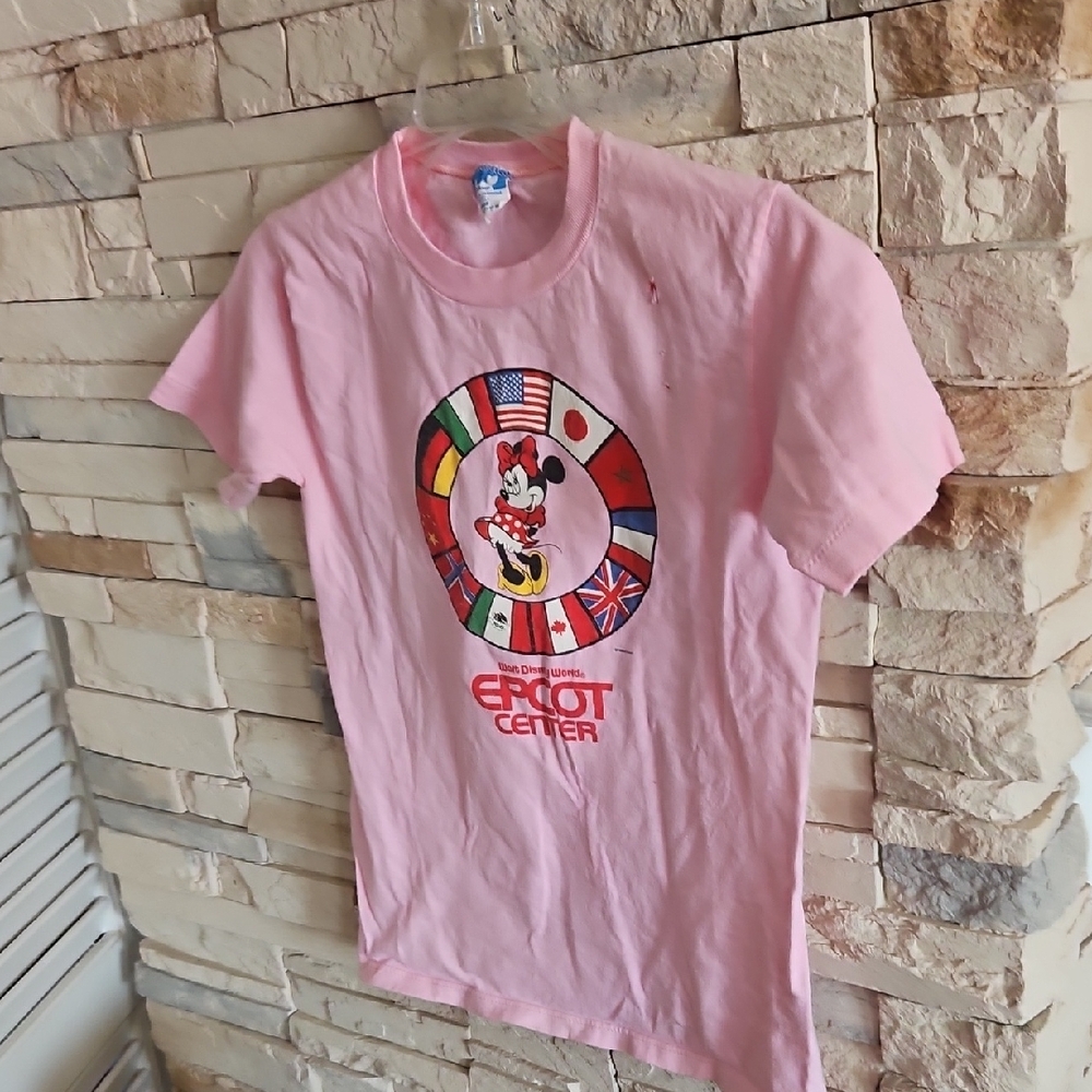Rare Pink Minnie Mouse 1980's Disney World Epcot Center Tee Shirt. - Picture 6 of 9